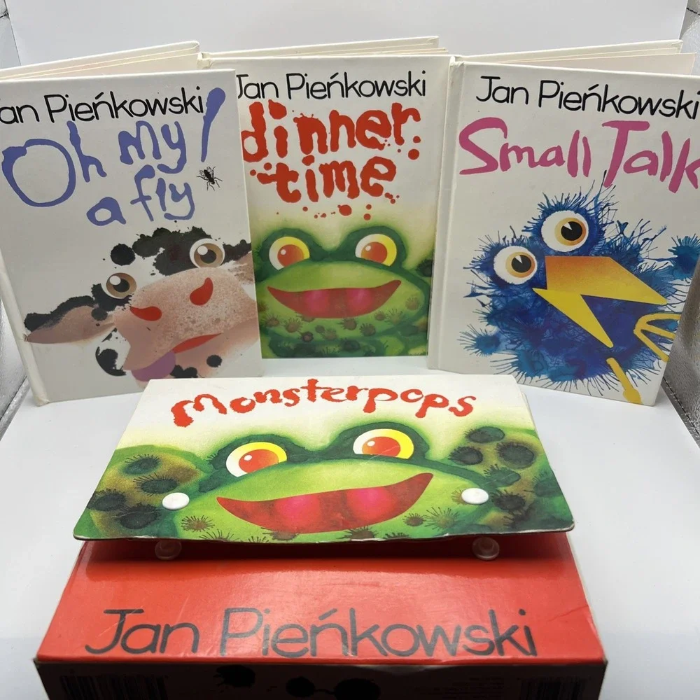 Monster Pops: Dinner Time, Oh My a Fly, Small Talk by Jan Pienkowski Pop Up Set